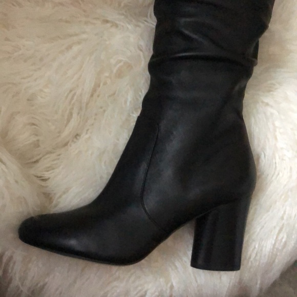 TAHARI Black Soft Nappa Leather Boots - Picture 6 of 15